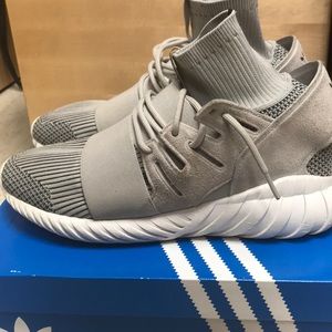 Adidas Tubular Doom Primeknit wolf grey